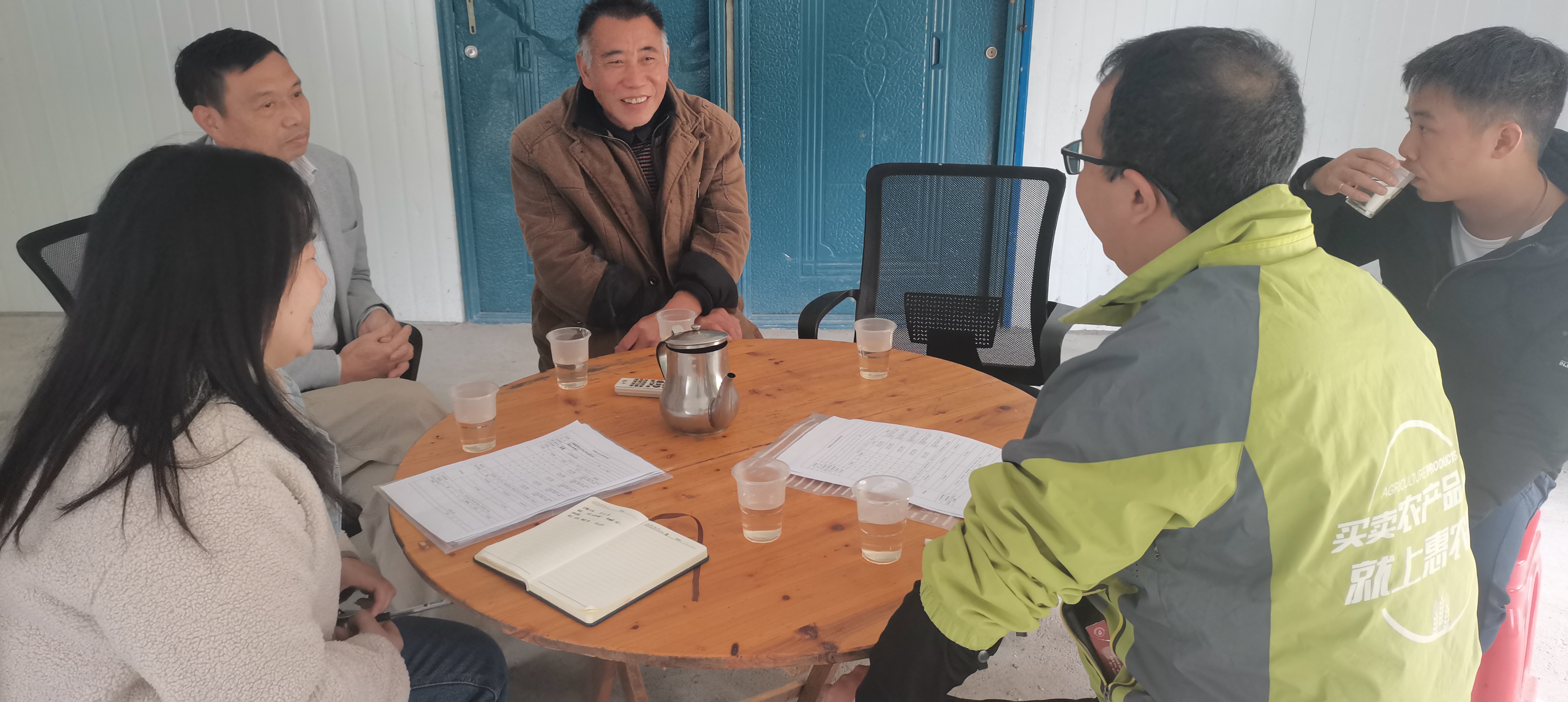 企業調研.jpg 企業調研.jpg