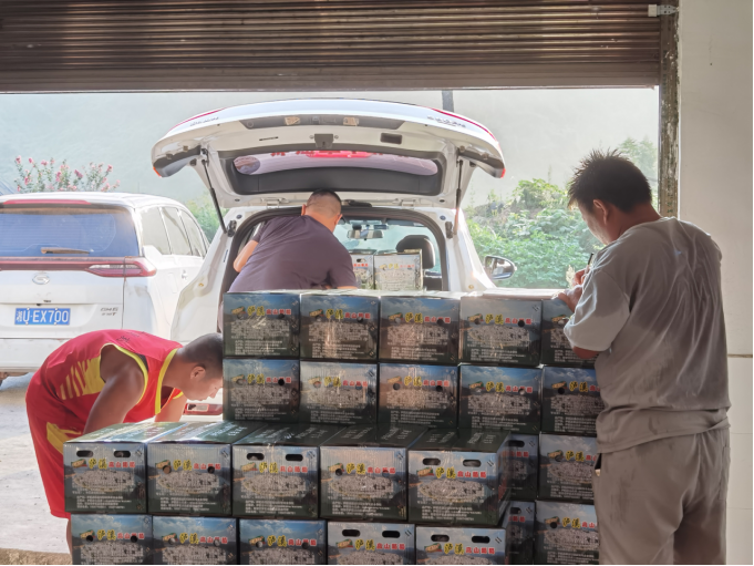 1633921984(1).jpg 1633921984(1).jpg