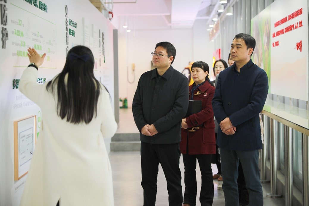 長沙市芙蓉區委常委、組織部部長劉克剛一行走訪惠農網調研人才工作