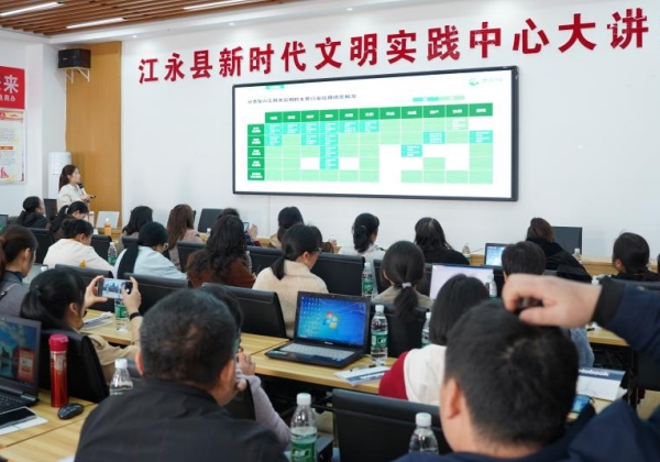 惠農網著力構建縣域產業數字化服務體系,推動“AI+農業”融合創新 惠農網著力構建縣域產業數字化服務體系,推動“AI+農業”融合創新